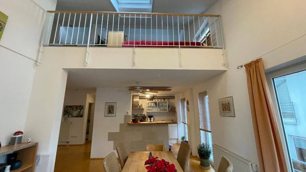 Maisonette Wohnung - 2 floor apartment in Stuttgart VaihingenKaltental available mid. February 2026 4 zimmer