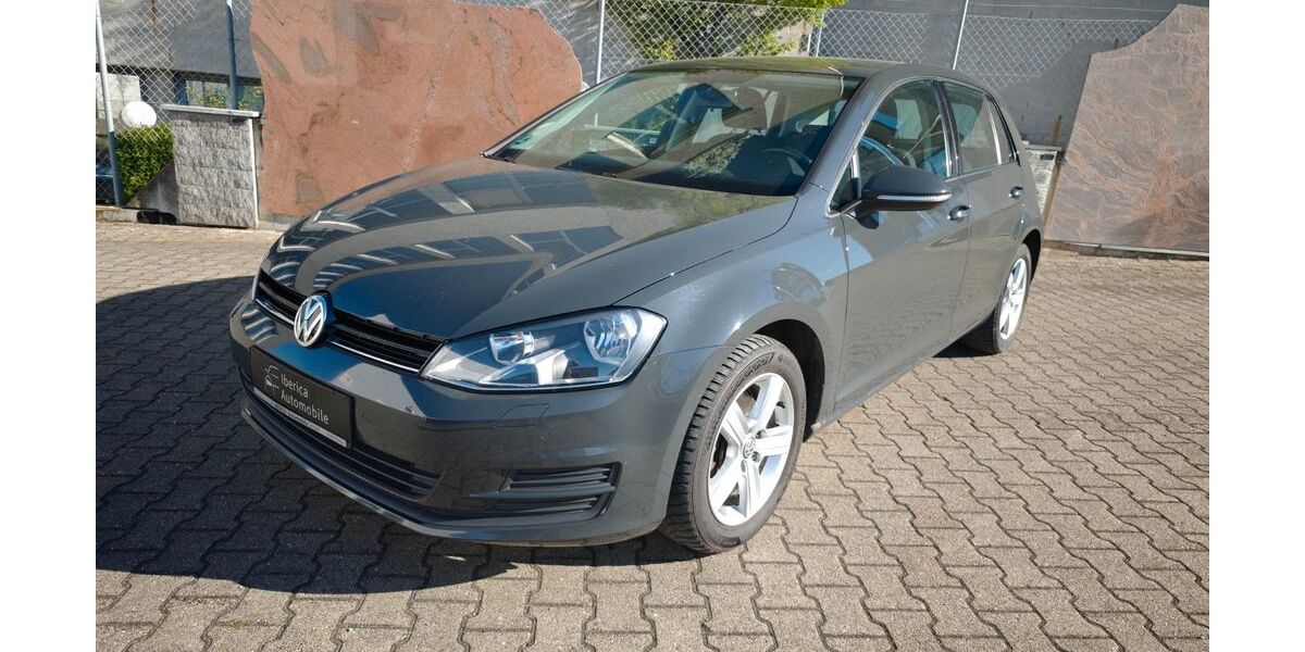 VW Golf 223.000 km 7.990 &euro; Nufringen 71154