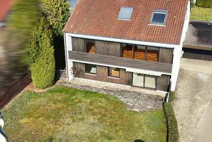 Haus Nürtingen - 8.5 Zimmer, 196 m&sup2;, 698.000&euro; | Angebot:26122212