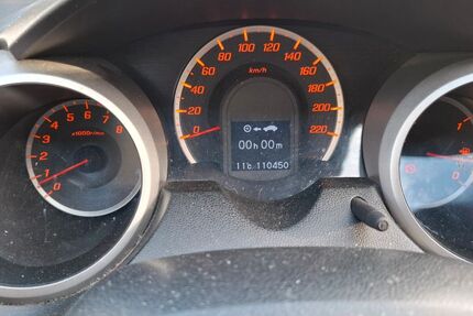 Honda Jazz 110.850 km 3.800 &euro; STUTTGART Mühlhausen 70378