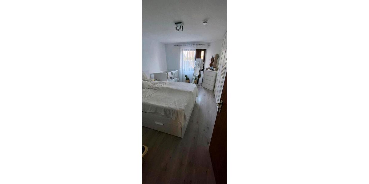 Terrassenwohnung Sindelfingen Eichholz - 2.5 Zimmer, 73 m&sup2;, 915&euro; | Angebot:26699164