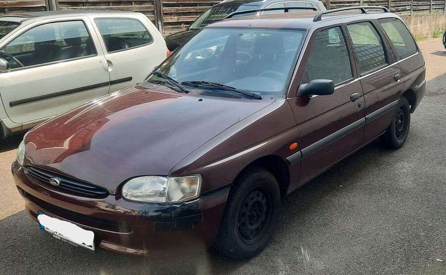 Escort