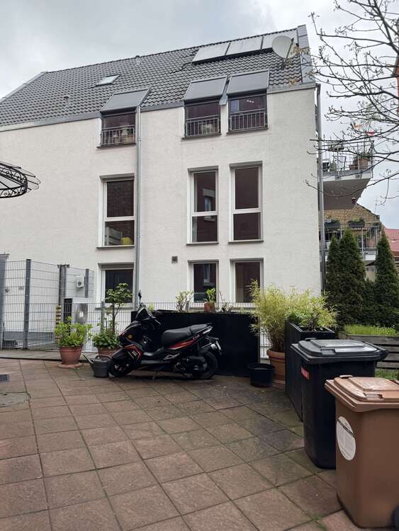 Wohnung zum Kaufen in Stuttgart 669.900 € 141 m² 5 zimmer