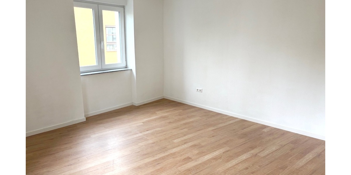 Wohnen wie im Neubau – Moderne 3-Zimmer-Wohnung in kernsaniertem Mehrfamilienhaus - 3- Esslingen am Neckar / Mettingen Mettingen | Angebot:27034154