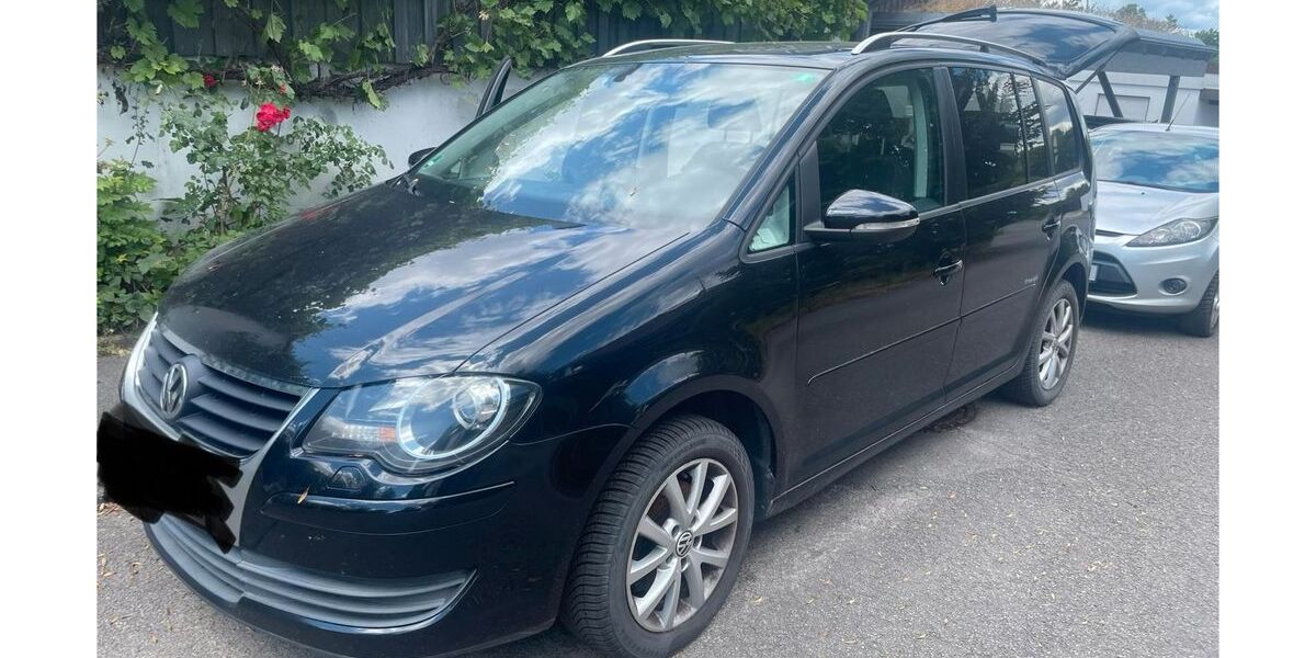 VW Touran 215.248 km 1.200 &euro; Ammerbuch 72119