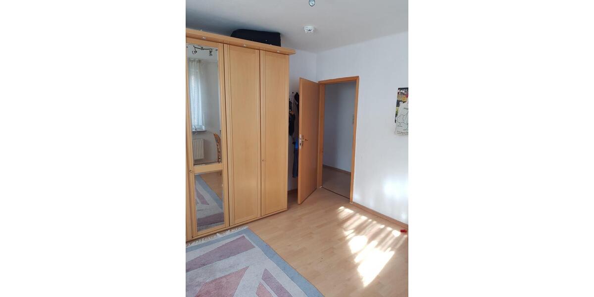 Einfamilienhaus Kornwestheim - 7 Zimmer, 160 m&sup2;, 2.050&euro; | Angebot:24857856