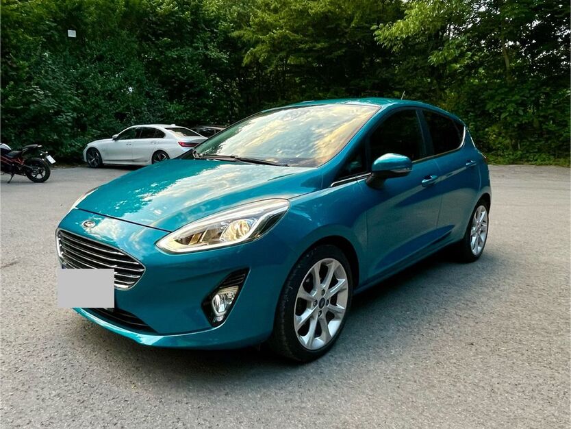 Ford Fiesta 62.000 km 10.550 € Steinheim 71711