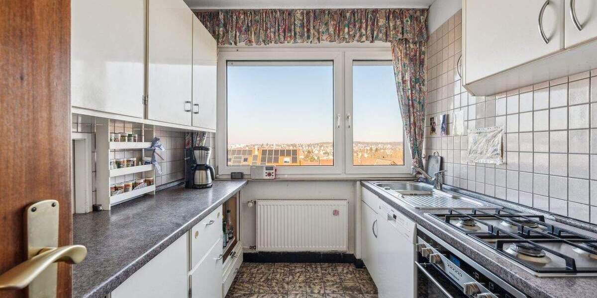 Mehrfamilienhaus, Wohnhaus Stuttgart Weilimdorf - 9 Zimmer, 210 m&sup2;, 889.000&euro; | Angebot:23979956