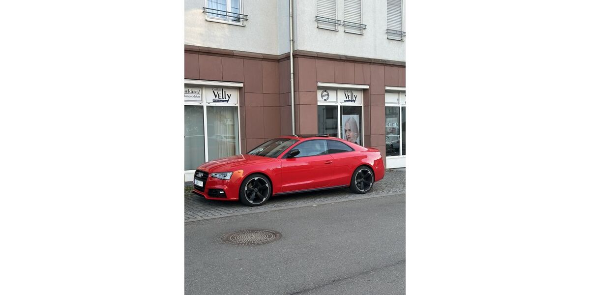 Audi A5 83.200 km 22.999 &euro; Stuttgart 70499