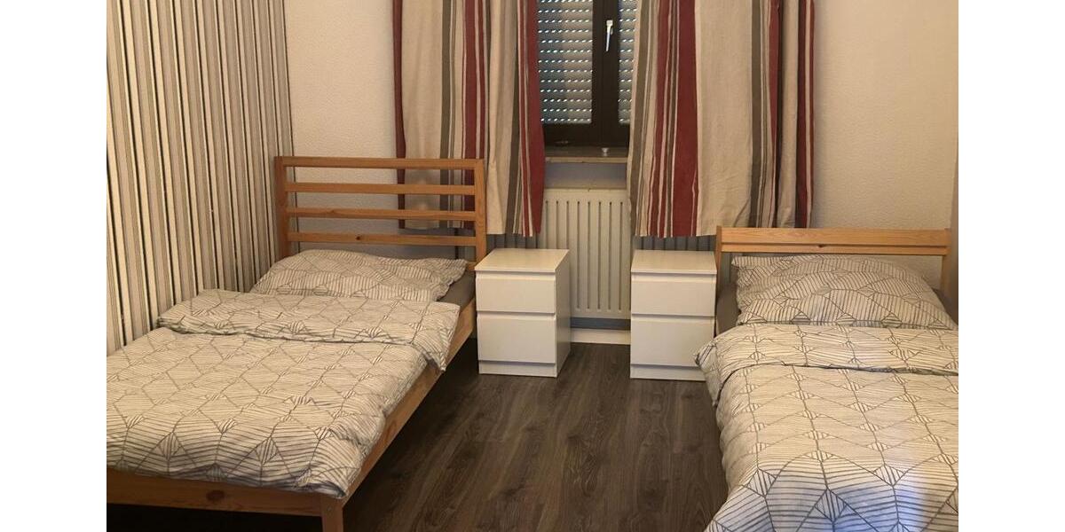 Etagenwohnung Stuttgart Feuerbach - 3 Zimmer, 75 m&sup2;, 1.200&euro; | Angebot:26424794