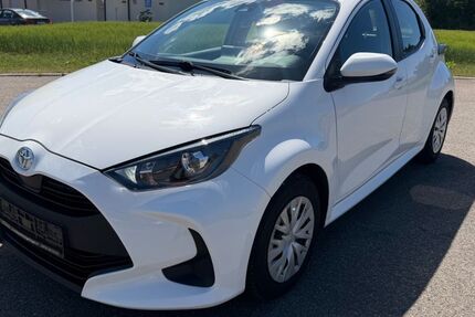 Toyota Yaris 136.000 km 10.990 &euro; Holzgerlingen 71088