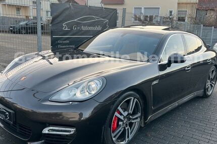 Porsche Panamera 188.900 km 24.900 € Neuffen 72639