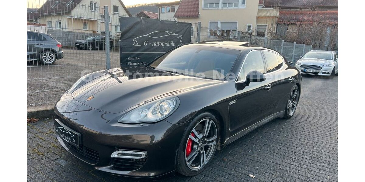 Porsche Panamera 188.900 km 24.900 € Neuffen 72639