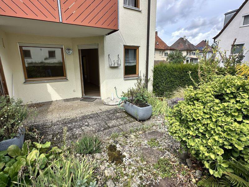 Kompakte StadtWohnung mit Garten - Ideales Zuhause für Paare oder kleine Familien