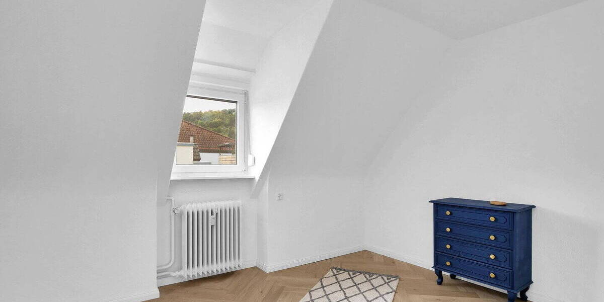 Etagenwohnung Stuttgart Wangen - 4 Zimmer, 80 m&sup2;, 340.000&euro; | Angebot:26037049