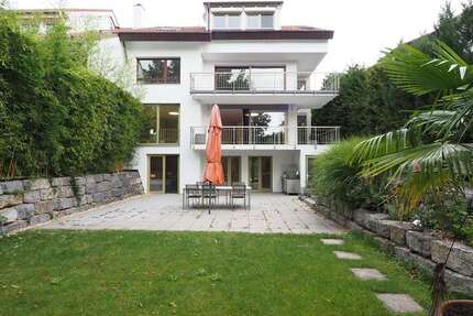 Haus Stuttgart Sillenbuch - 9 Zimmer, 378 m&sup2;, 2.250.000&euro; | Angebot:26497771