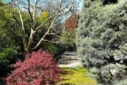 Haus zum Kaufen in Stuttgart 1.690.000 € 250 m² 4.5 zimmer