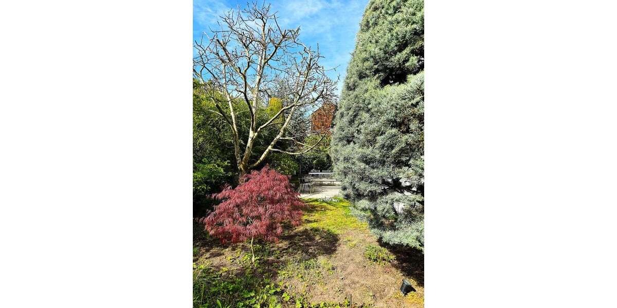 Haus zum Kaufen in Stuttgart 1.690.000 € 250 m² 4.5 zimmer