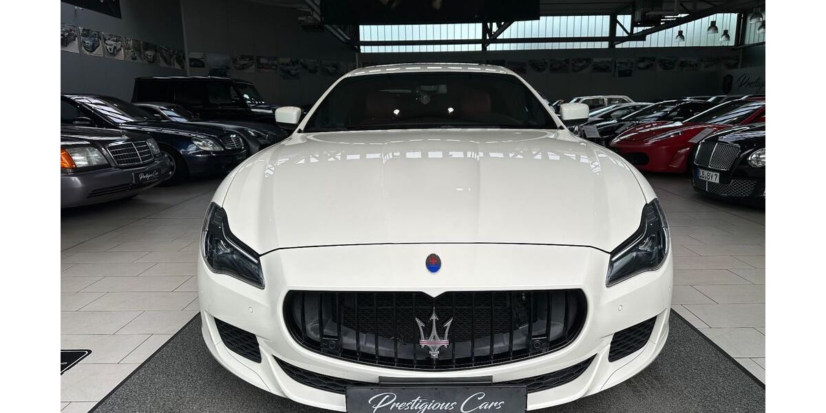 Maserati Quattroporte 77.000 km 41.549 &euro; Steinheim an der Murr 71711