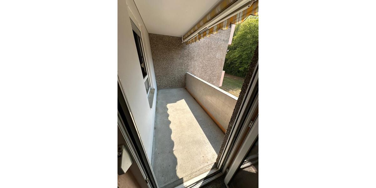Etagenwohnung Böblingen Dagersheim - 3 Zimmer, 72 m&sup2;, 269.000&euro; | Angebot:27120245