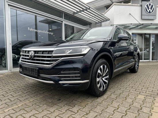 VW Touareg 124.578 km 37.380 &euro; Wendlingen am Neckar 73240