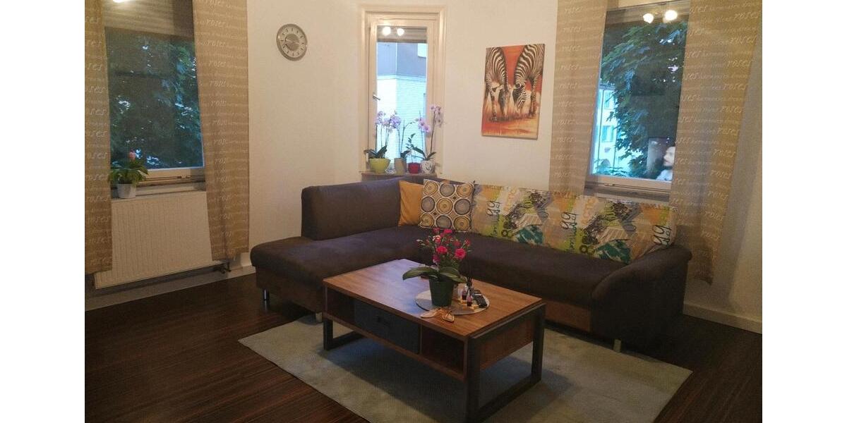 Etagenwohnung Stuttgart Zuffenhausen - 3.5 Zimmer, 85 m&sup2;, 1.200&euro; | Angebot:26611907