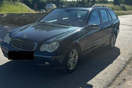 Mercedes-Benz C 180 303.500 km 2.200 &euro; Ditzingen 71254