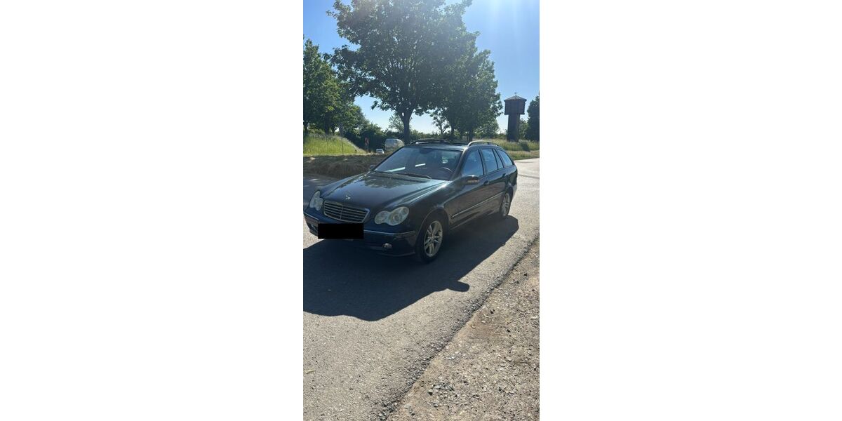 Mercedes-Benz C 180 303.500 km 2.200 &euro; Ditzingen 71254