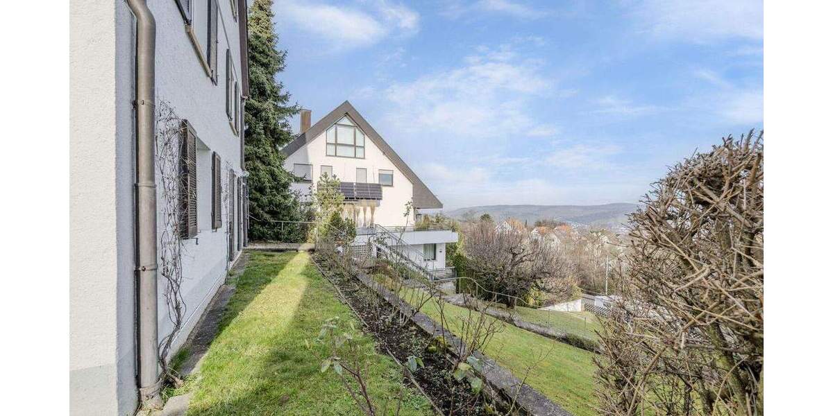Einfamilienhaus Stuttgart Heumaden - 7 Zimmer, 162 m&sup2;, 890.000&euro; | Angebot:25690122