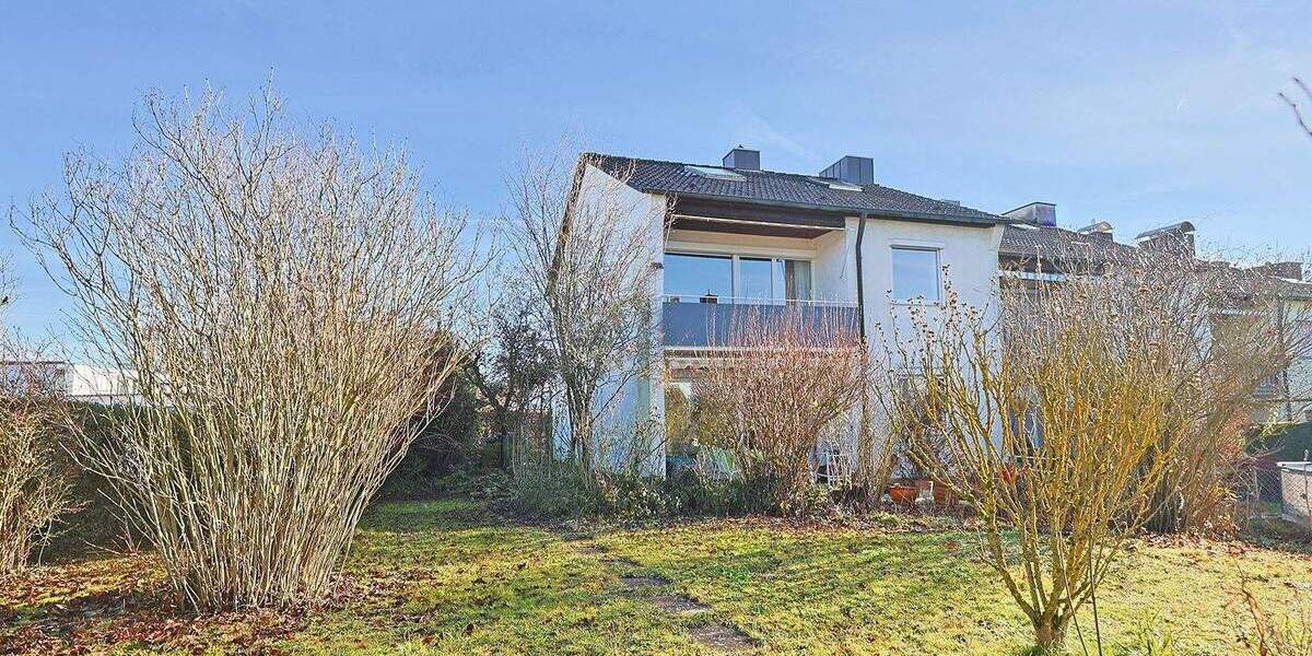 Reihenendhaus Sindelfingen Mitte - 7 Zimmer, 155 m&sup2;, 549.000&euro; | Angebot:25702479