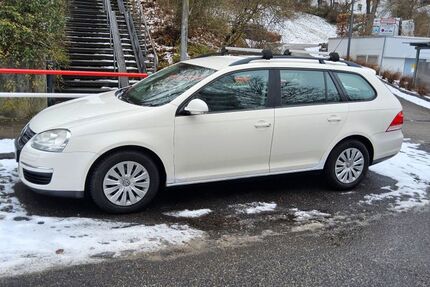 VW Golf 122.000 km 4.999 &euro; Stuttgart 70195