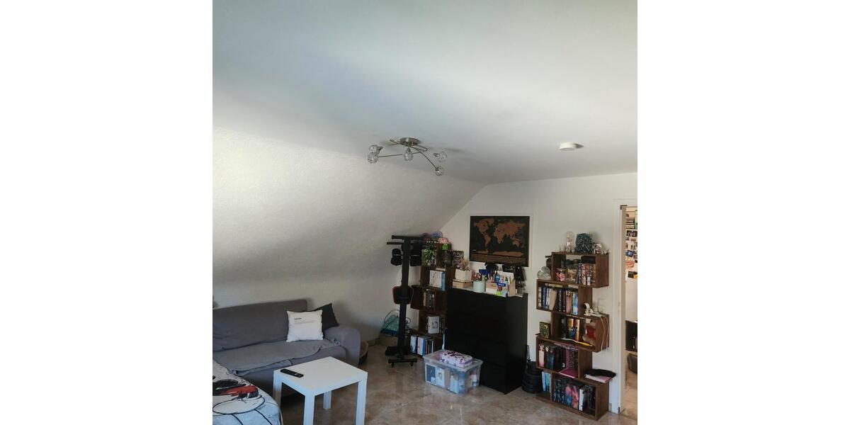 Dachgeschoßwohnung Remseck am Neckar - 2.5 Zimmer, 58 m&sup2;, 270.000&euro; | Angebot:26311472