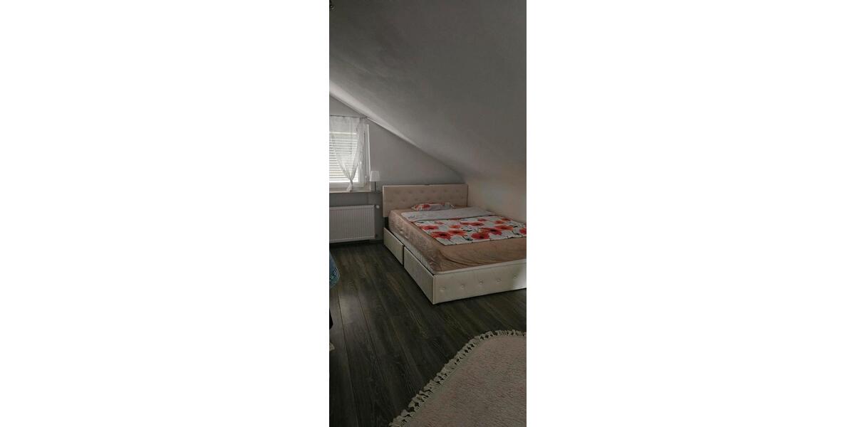 Etagenwohnung Kirchheim unter Teck - 2 Zimmer, 30 m&sup2;, 800&euro; | Angebot:26705164