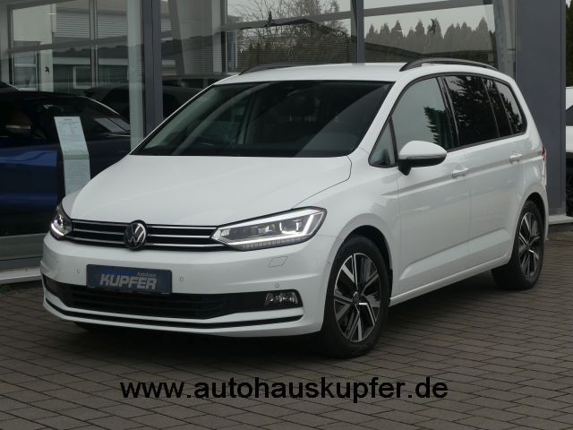 VW Touran 27.840 km 33.900 &euro; Vaihingen / Enz 71665