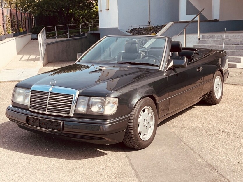 CE 300