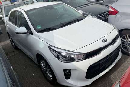 Kia Rio 64.000 km 9.999 &euro; Sindelfingen 71065