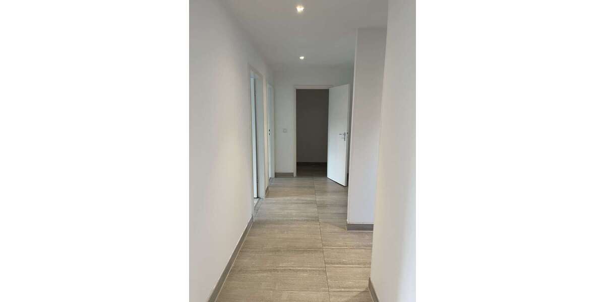 Wohnung zum Kaufen in Böblingen 339.000 € 89.5 m² 4 zimmer