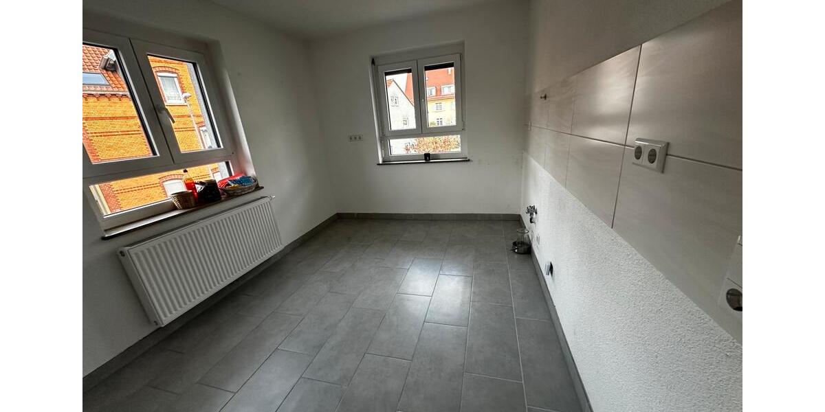 Etagenwohnung Stuttgart Neuwirtshaus - 3 Zimmer, 85 m&sup2;, 1.200&euro; | Angebot:25498321