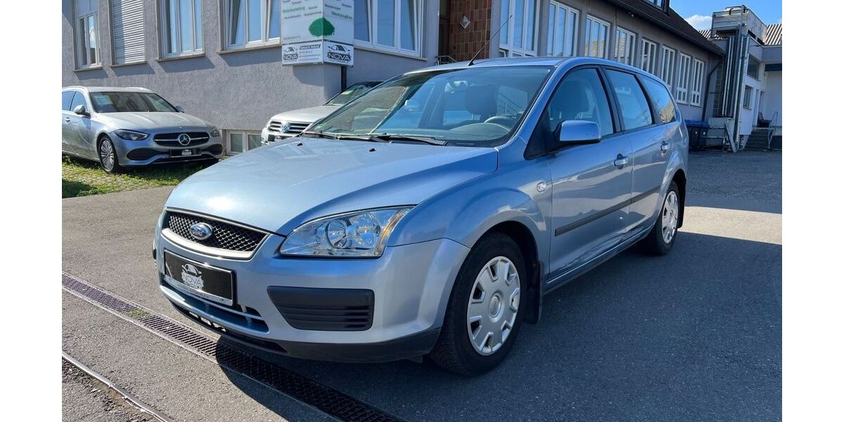 Ford Focus 95.000 km 3.490 &euro; Deizisau bei Stuttgart 73779