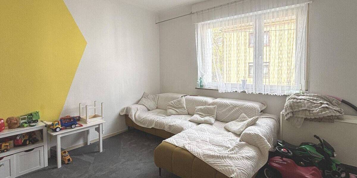 Mehrfamilienhaus, Wohnhaus Stuttgart Zuffenhausen - 1 Zimmer, 236 m&sup2;, 719.000&euro; | Angebot:26486014