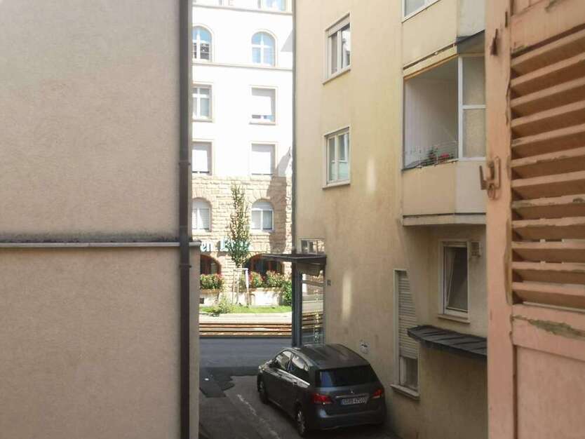 Wohnung zum Kaufen in Stuttgart 298.000 € 61 m²