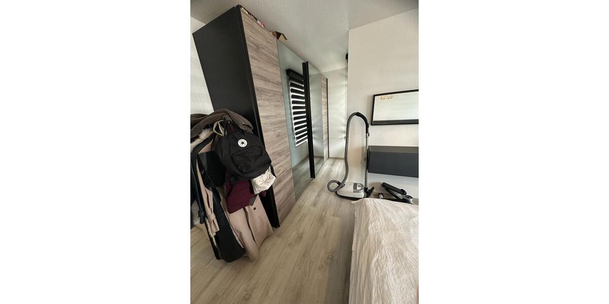 Erdgeschoßwohnung Esslingen am Neckar Pliensauvorstadt - 3 Zimmer, 82 m&sup2;, 350.000&euro; | Angebot:25169922