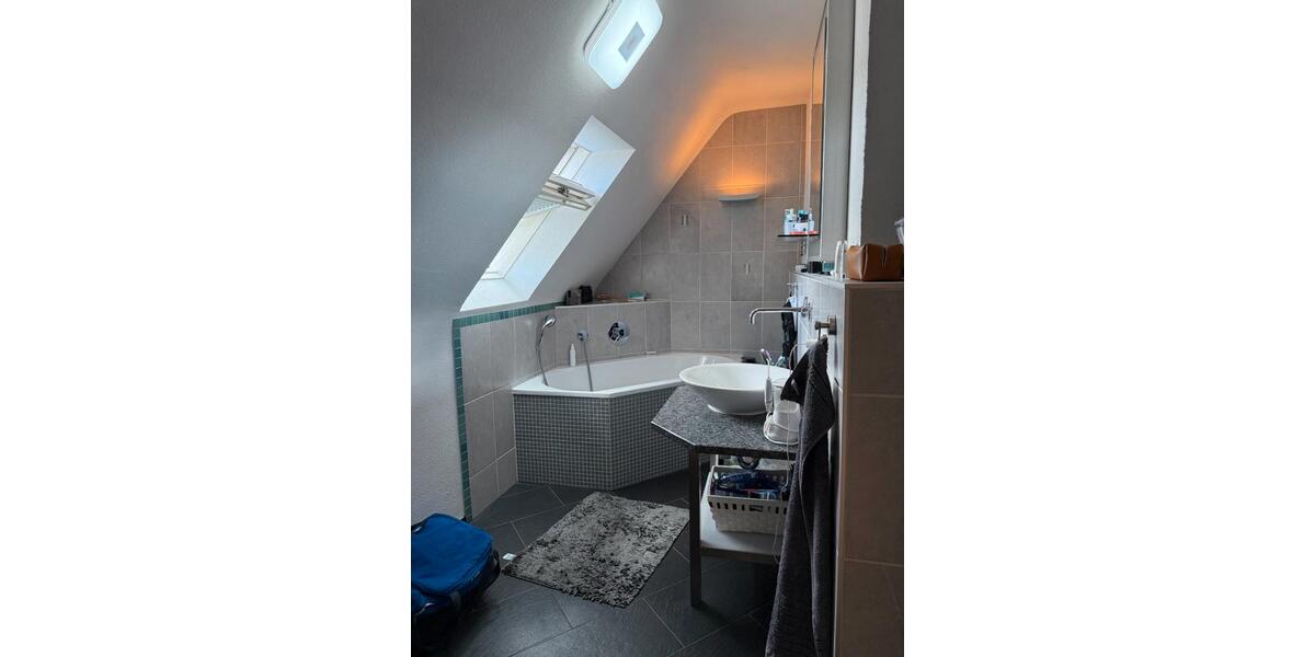 Maisonettenwohnung Esslingen am Neckar Brühl - 3.5 Zimmer, 125 m&sup2;, 1.650&euro; | Angebot:26589573