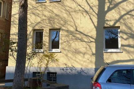 Wohnung Esslingen am Neckar Pliensauvorstadt - 3 Zimmer, 64 m&sup2;, 220.000&euro; | Angebot:26092442