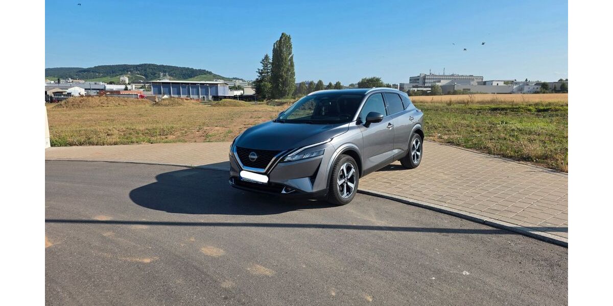 Nissan Qashqai 31.000 km 22.500 &euro; Fellbach 70734