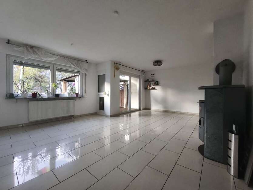 Haus zum Kaufen in Köngen 598.000 € 144 m² 5 zimmer