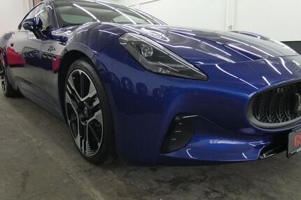 Maserati Granturismo 6.200 km 116.999 € Metzingen 72555