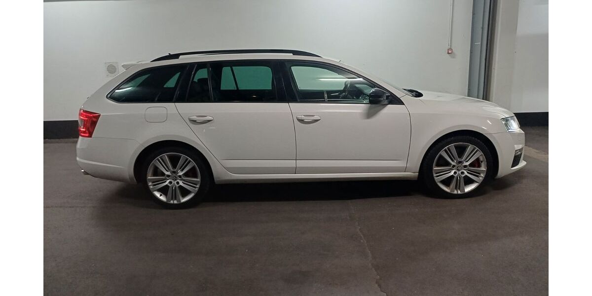 Skoda Octavia 225.000 km 8.800 &euro; Esslingen am Neckar 73733