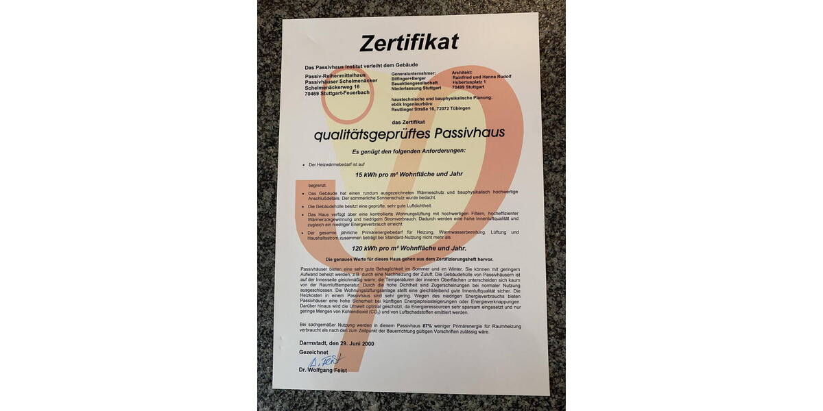 Reihenmittelhaus Stuttgart Feuerbach - 4 Zimmer, 110 m&sup2;, 679.000&euro; | Angebot:26253573