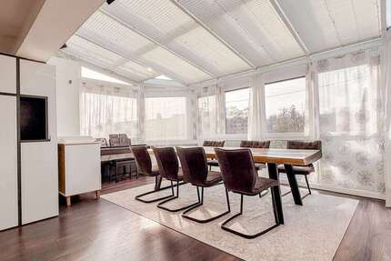 Haus zum Kaufen in Leutenbach 639.000 € 180 m² 7 zimmer